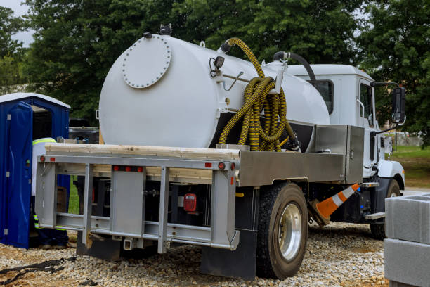 Best Construction site porta potty rental  in Ledbetter, KY